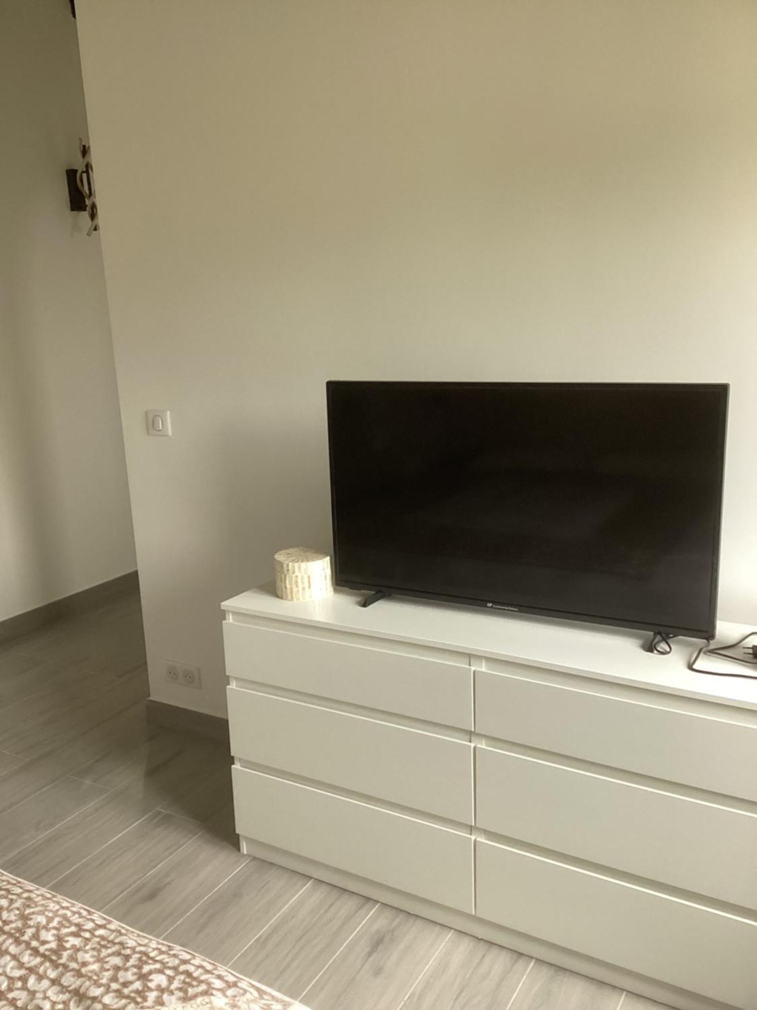 Pervenche Bed & Breakfast Marseille Bagian luar foto