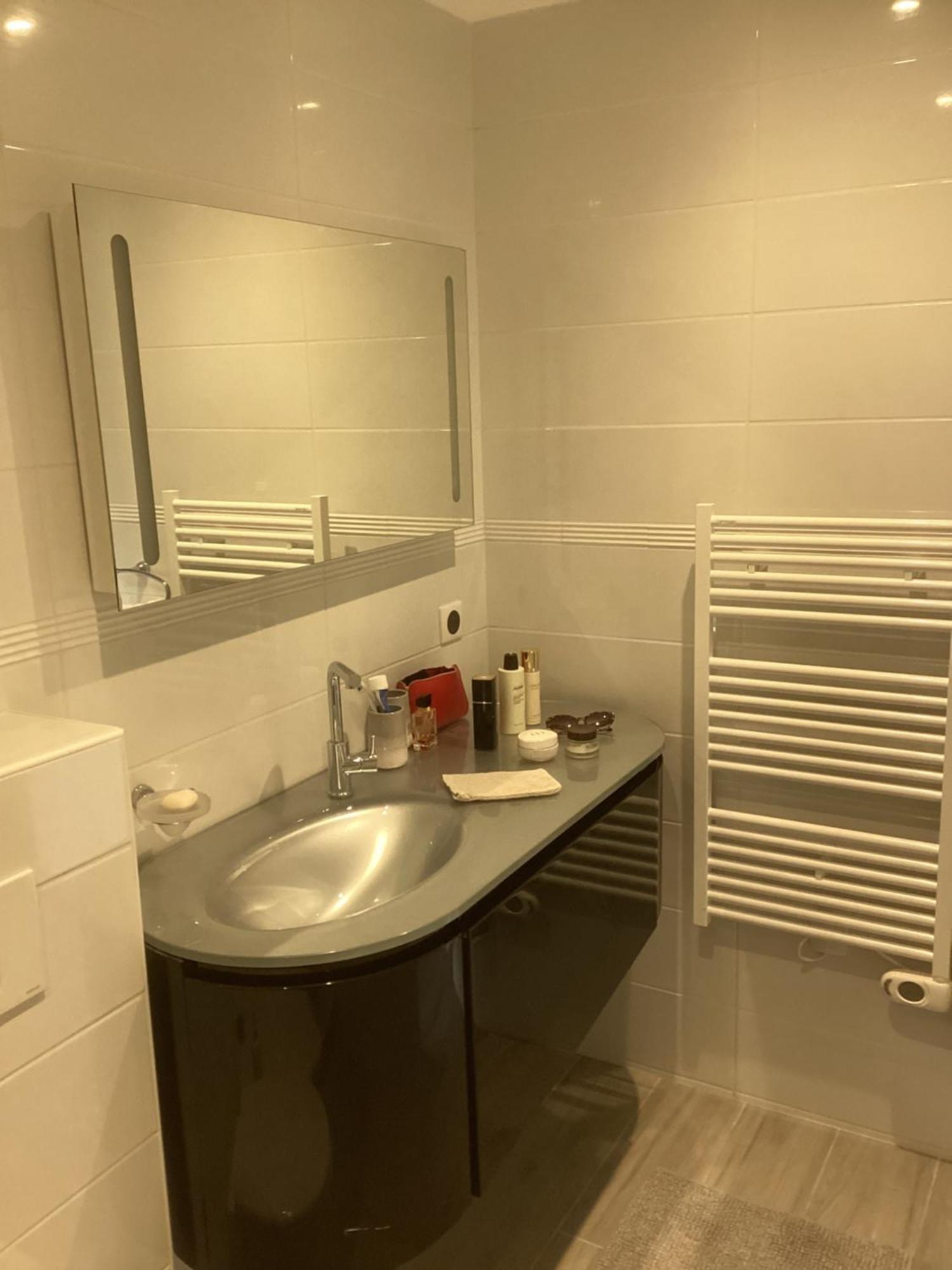 Pervenche Bed & Breakfast Marseille Bagian luar foto